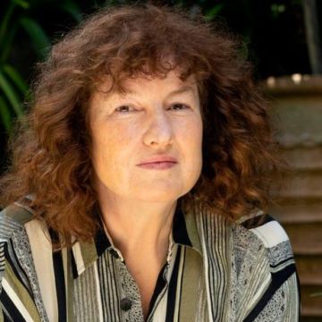 Cressida Campbell