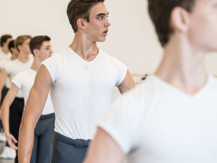 Support Emerging Young Dancers